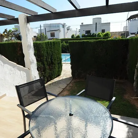 Holiday home Orange Park Estudio Jardin Vista Piscina Benicassim